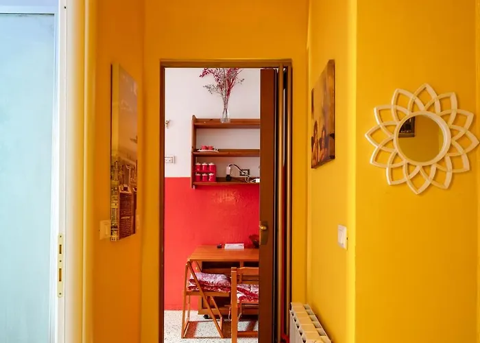House Of Colours In Marconi, Apartment *